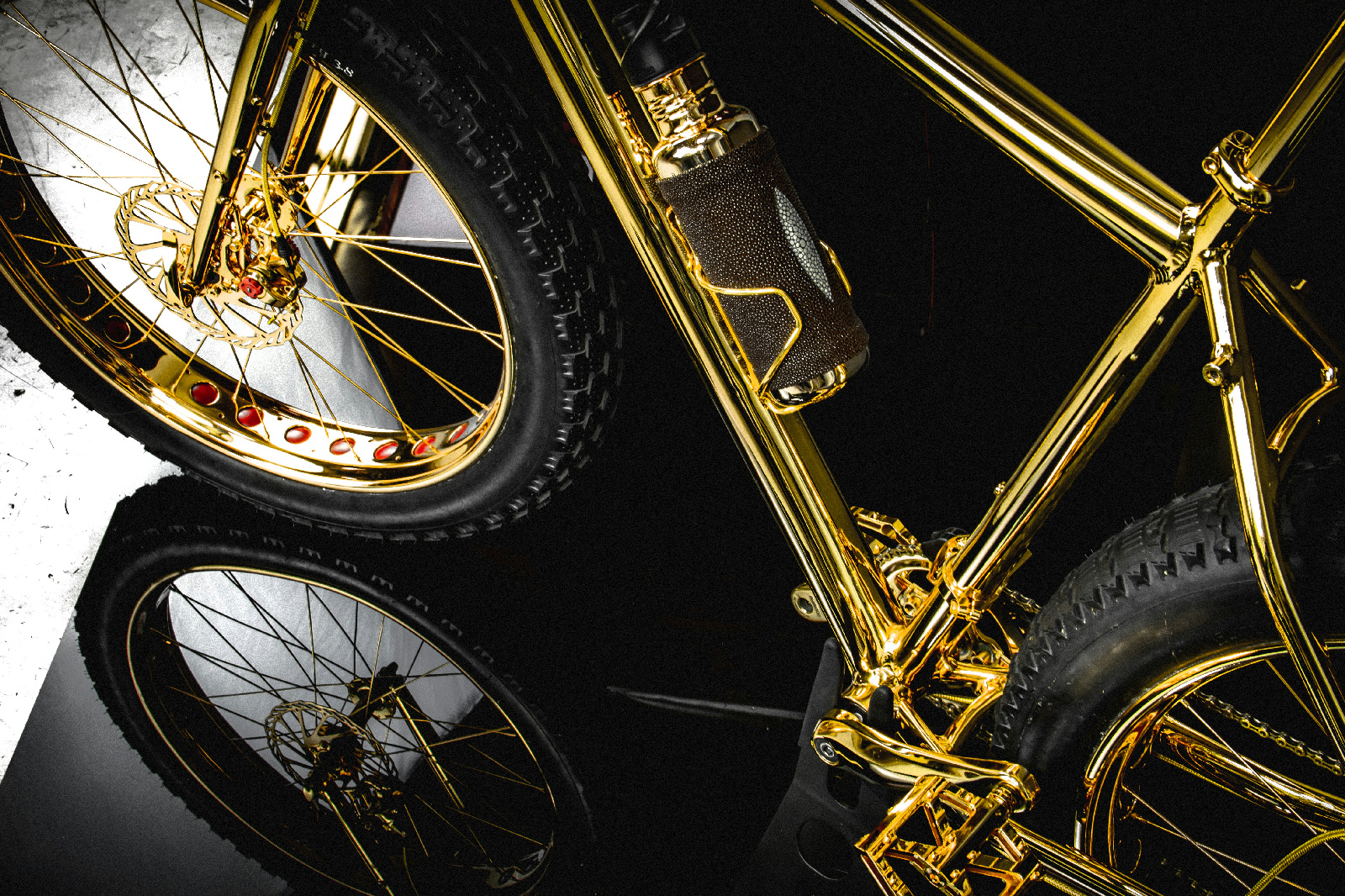 24k Gold extreme Mountain Bike