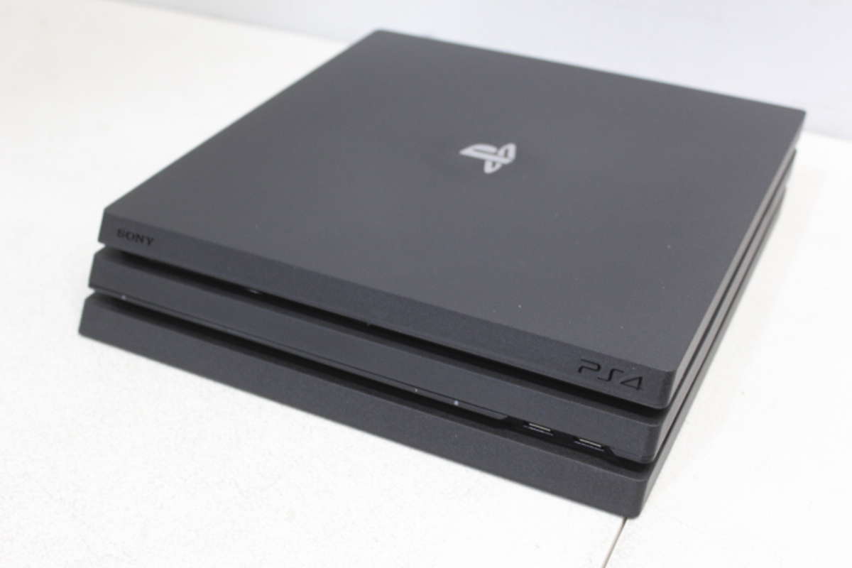  Sony PS4 Pro Video Game Console 1TB European Model 711719850069 eBay
