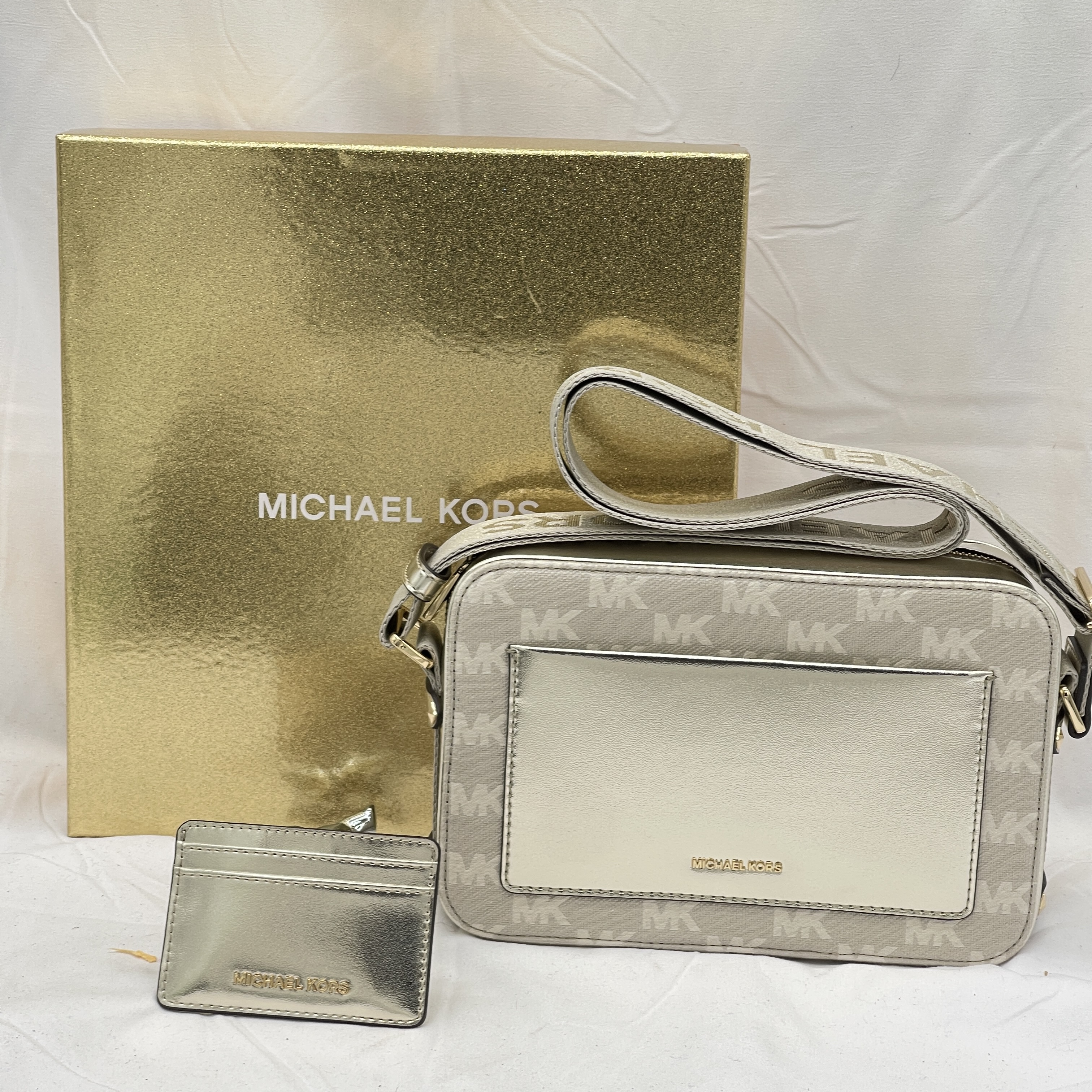 Michael Kors Womens Maeve Crossbody Bag W Card Case Logo Pale Gold