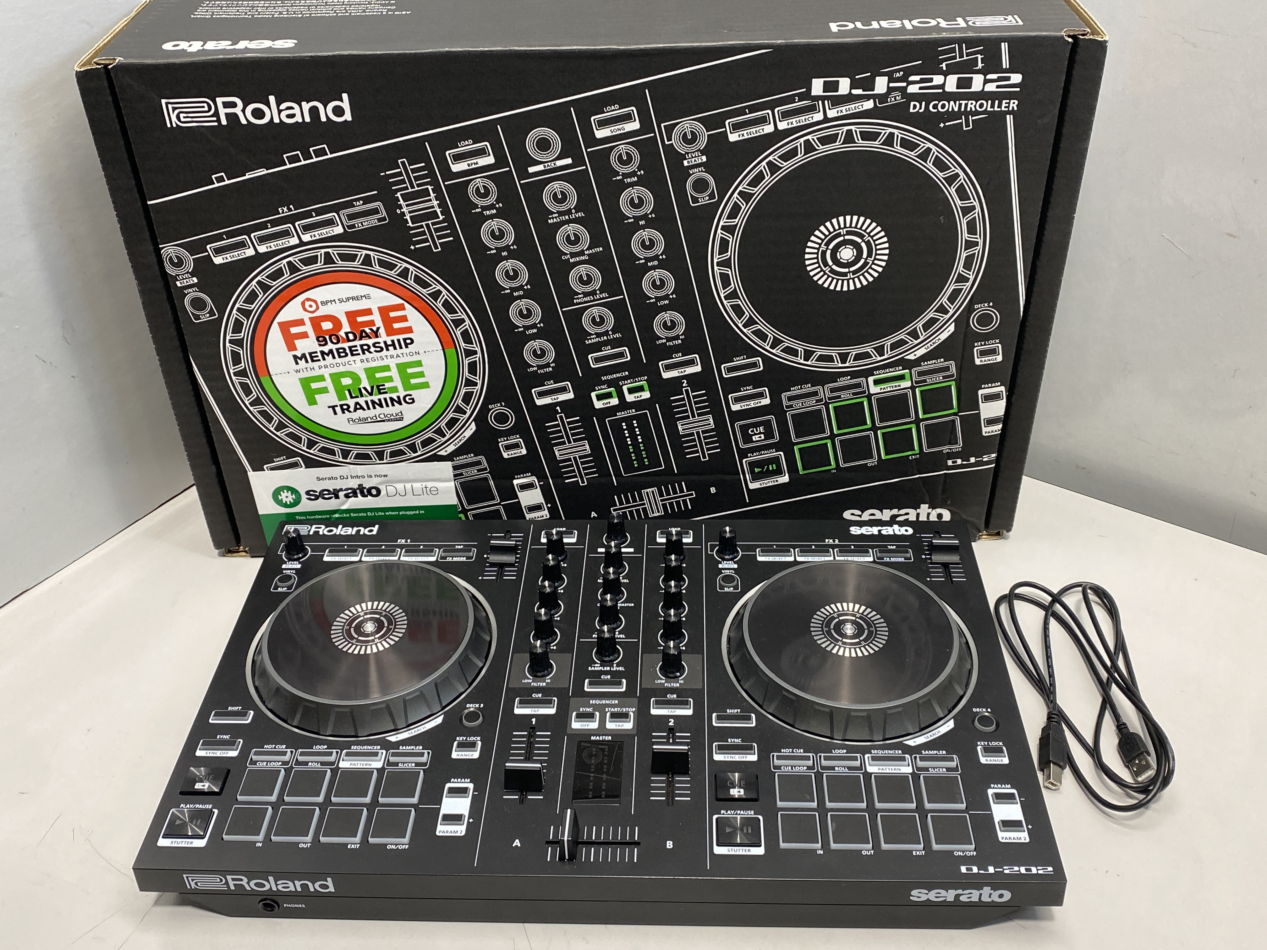 Roland DJ-202 コントローラー Roland DJ-202 DJ Controller | eBay