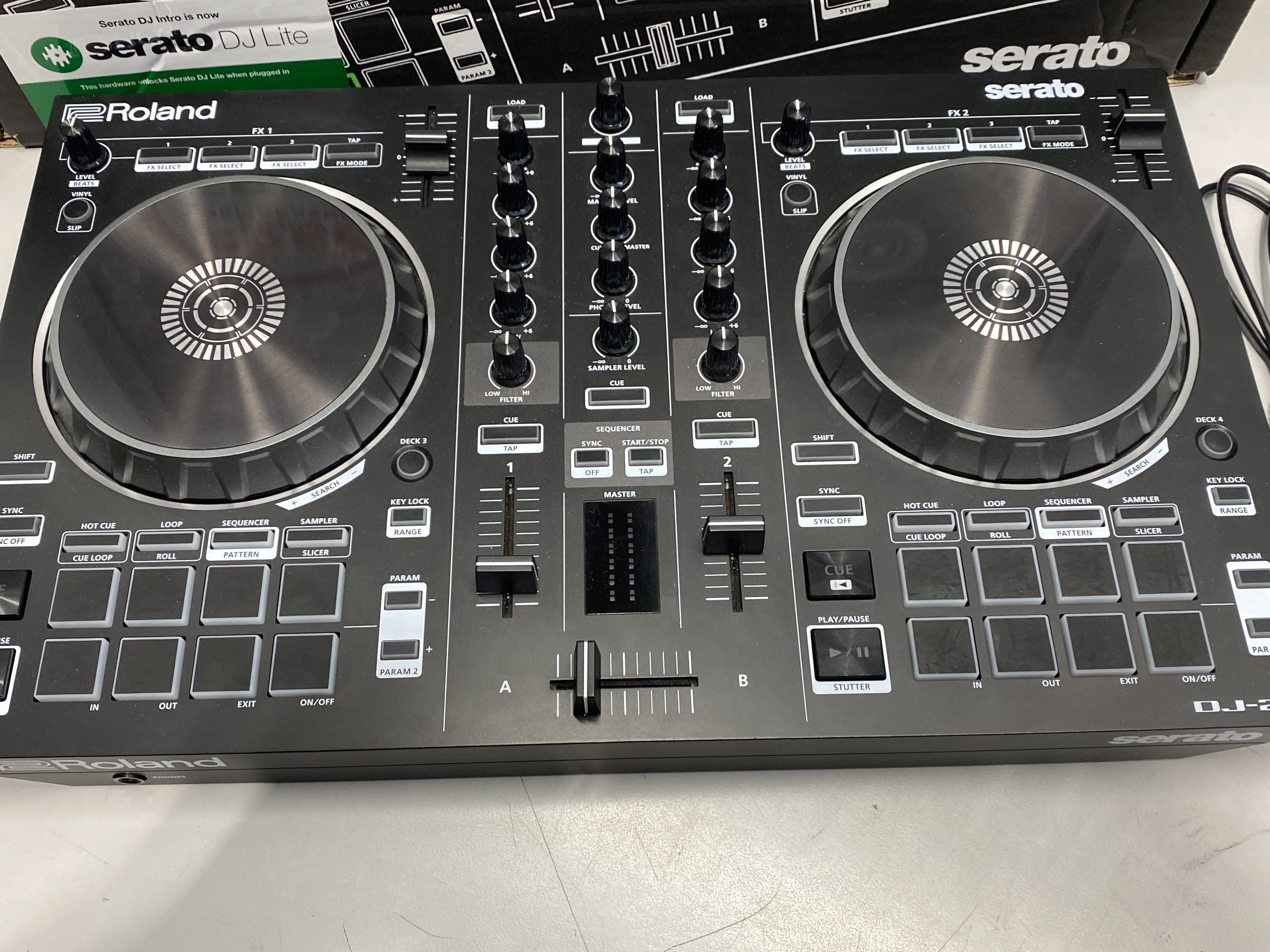 Roland DJ-202 DJ Controller | eBay