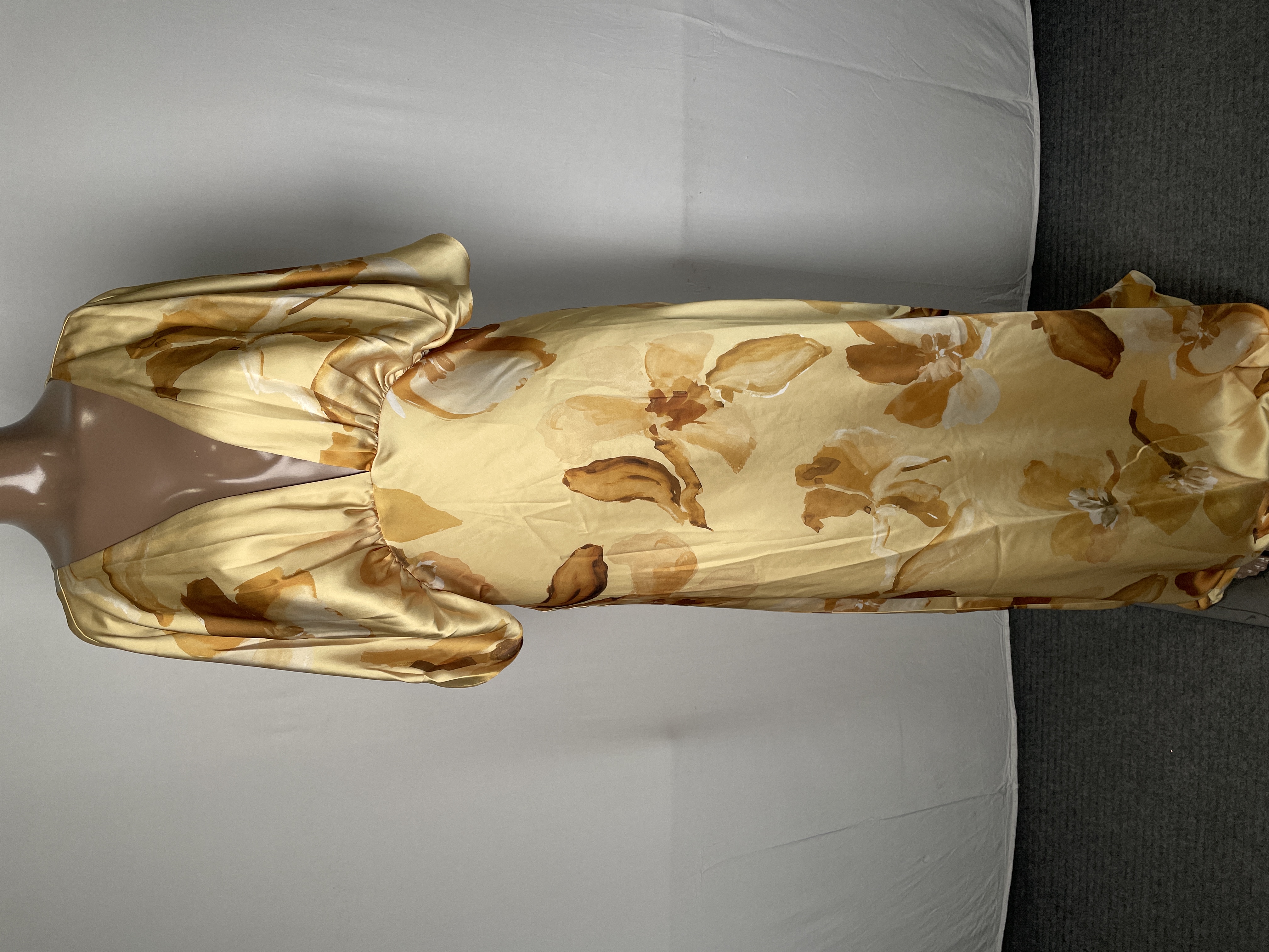 BHLDN Women Dress Golden Painted Floral Size L Amelia Deep-V Flutter Sleeve | eBay BHLDN Women Dress Golden Painted Floral Size L Amelia Deep-V Flutter Sleeve | eBay
