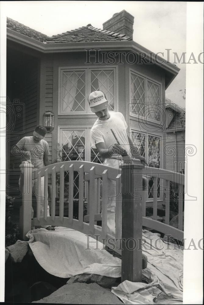 1987 Press Photo Finishing touches applied to Street of Dreams home - oro02779 | eBay