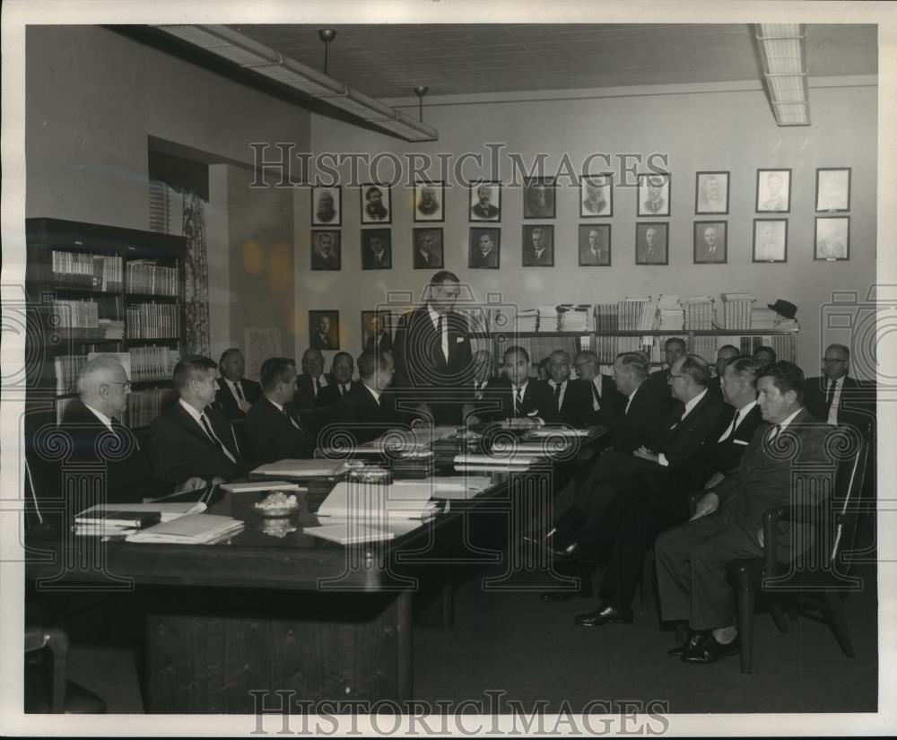 1963 Press Photo Meeting Of Alabama State Board Of