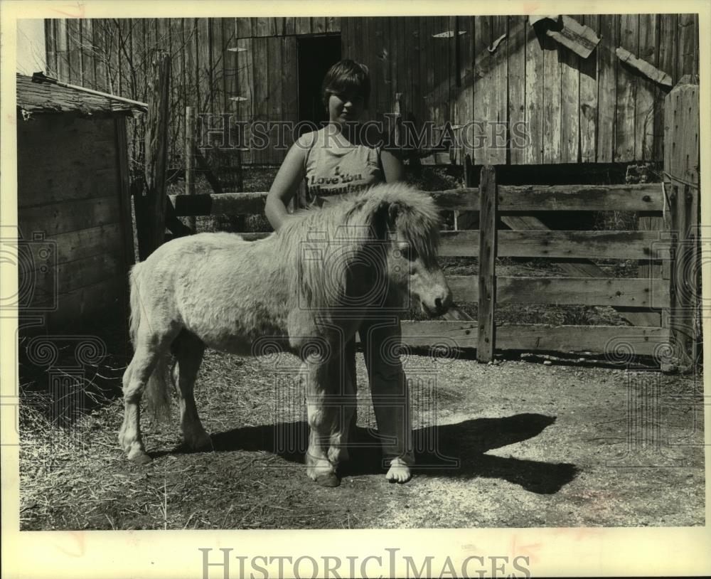 1980 Foto De Prensa Lynn Bartlett Inmoviles Con Rayos Su Shetland Pony Ebay