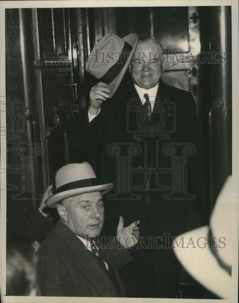 1937 Press Photo Former President Herbert Hoover And Lawrence Richey In ...