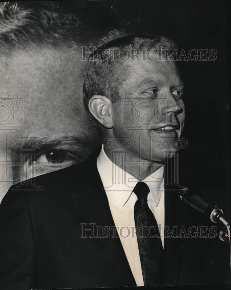 1968 Press Photo House Speaker Ben Barnes At Lieutenant Campaign