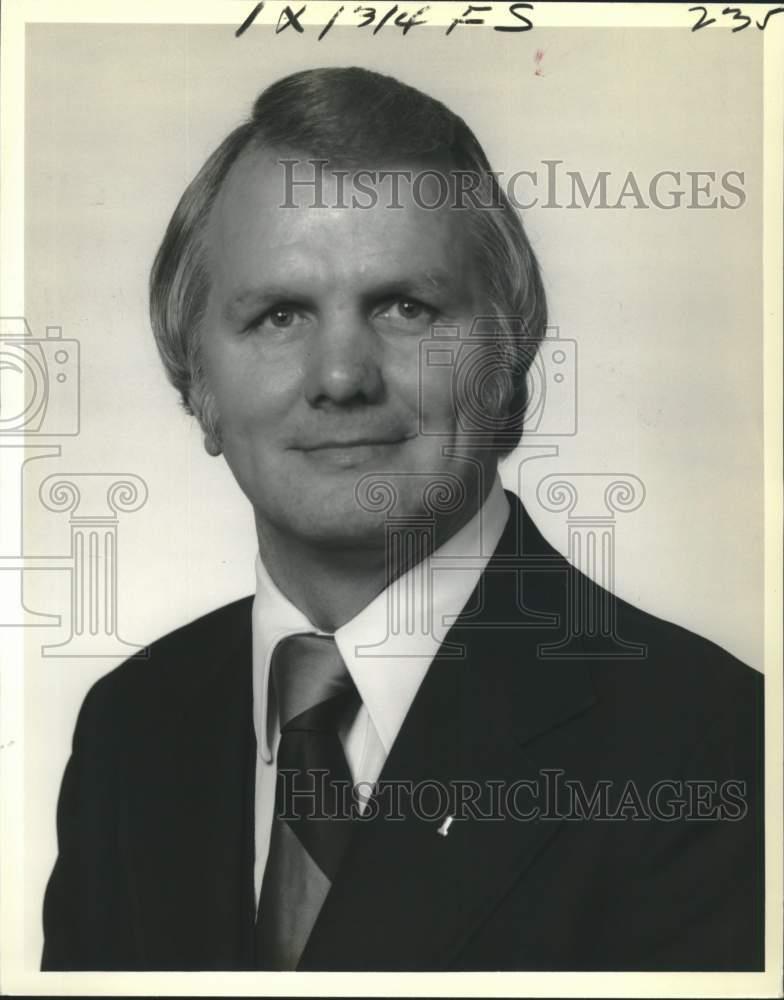 1979 Press Photo Gil Searcy, Stephens Chevrolet Vice President, General