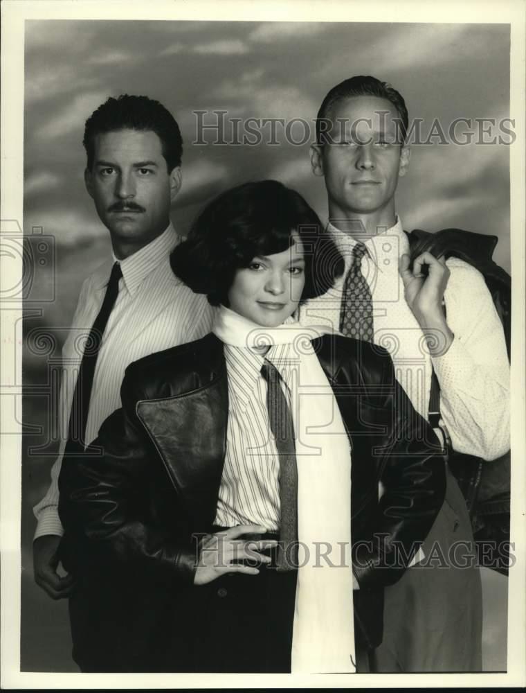 1988 Press Photo Valerie Bertinelli Ted Wass Sam Robards In