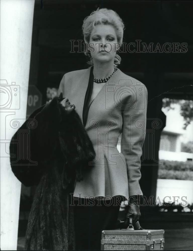 1987 Press Photo Actress Michelle Phillips in 