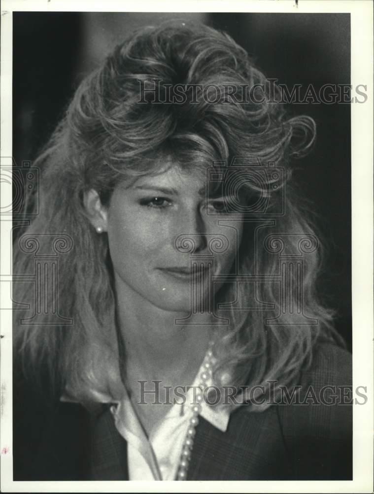 1987 Press Photo Fawn Hall at New York State Broadcaster Association ...
