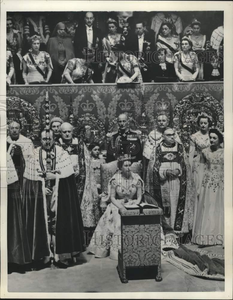 1953 Press Photo Queen Elizabeth II at Coronation in ...