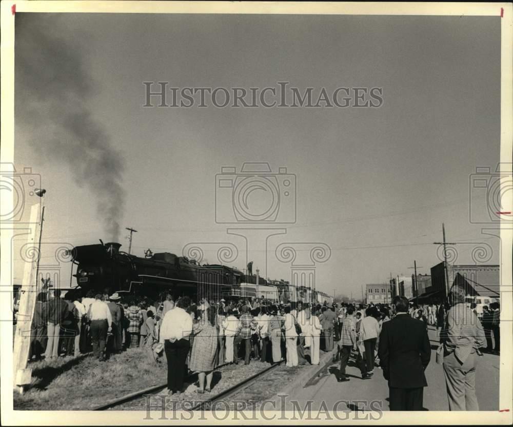 1976 Foto Dlya Pressy Tolpy Sobirayutsya Chtoby Vstretit I Tur Amerikanskij Poezd Svobody Ebay