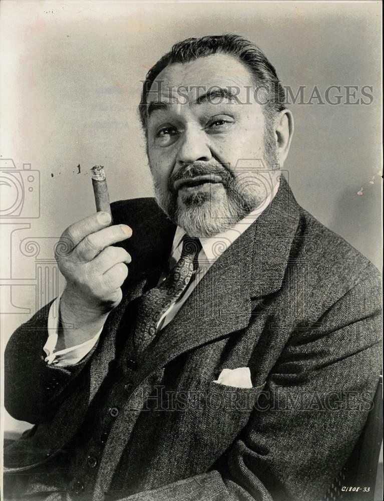 edward g robinson tobacco 1963 Press Photo Cigar-smoking actor Edward G. Robinson, star of 