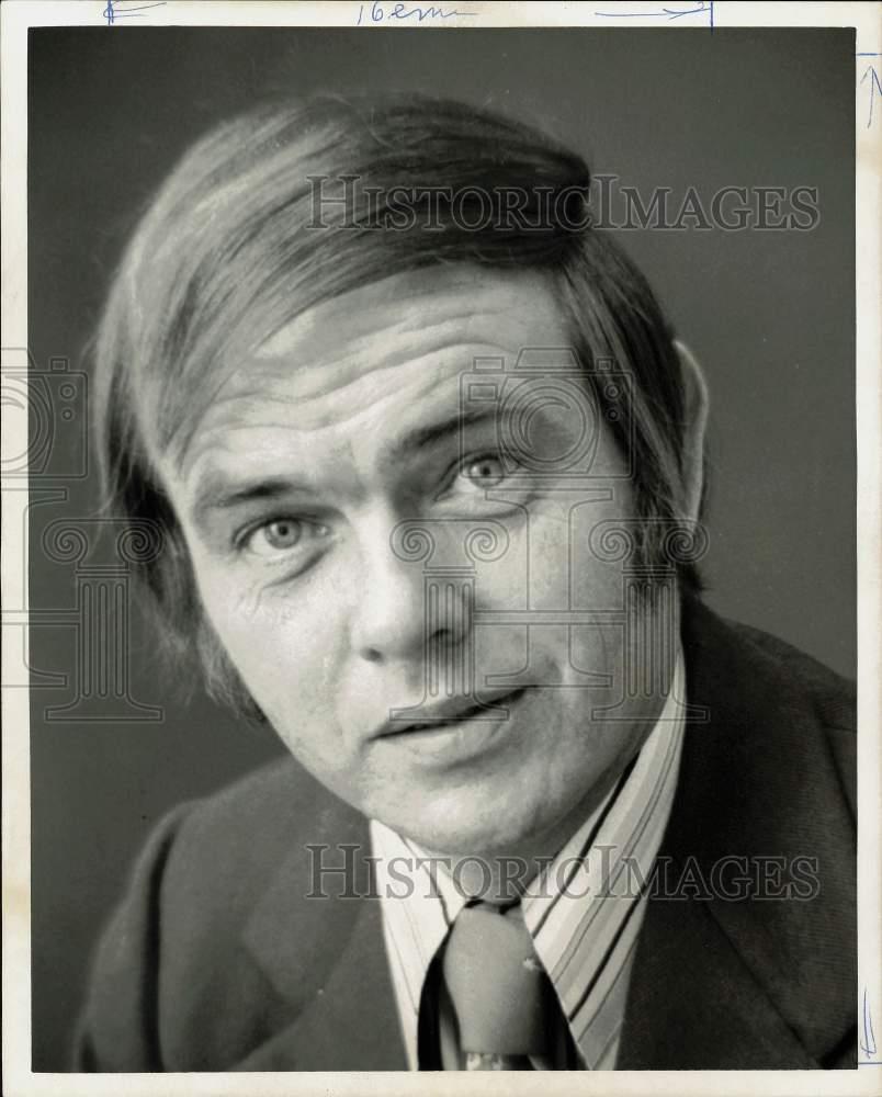 1971 Press Photo Thomas Thompson, author - hpa25526 | eBay