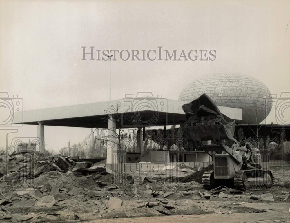 1965 Press Photo Pavilion Demolition at the World's Fair in New