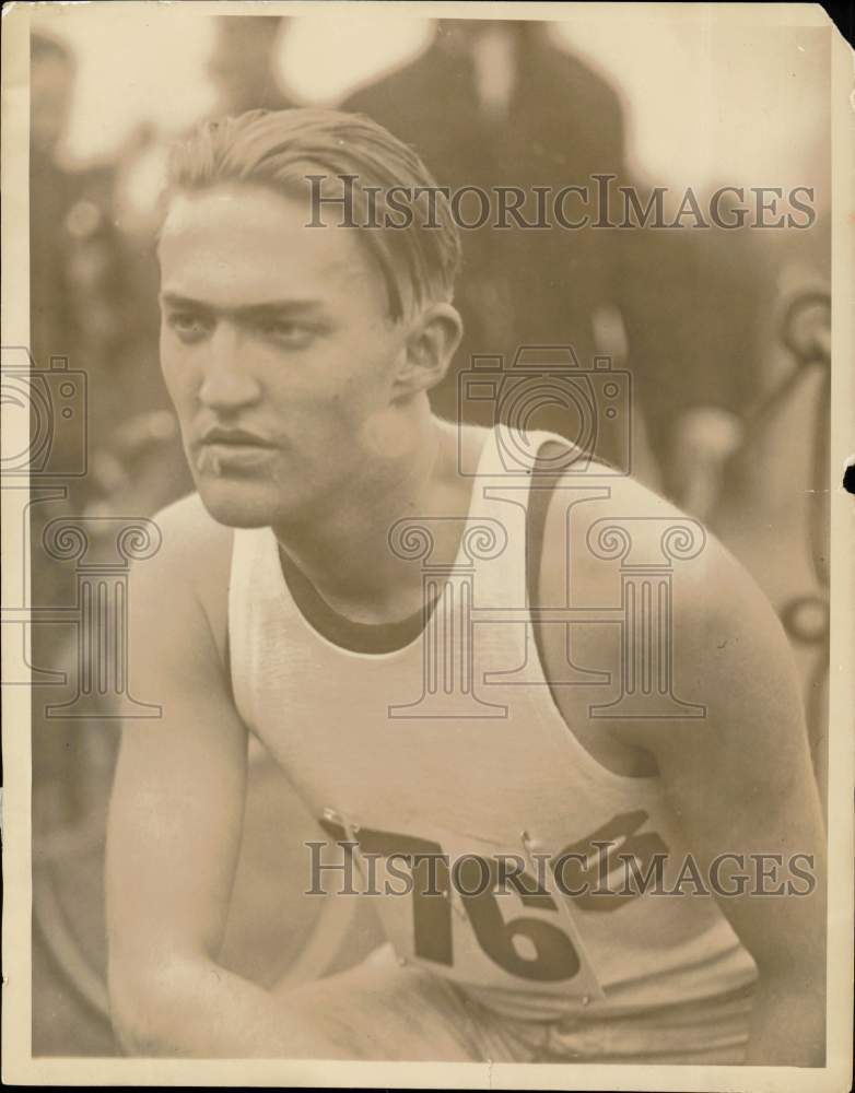 1922 Press Photo Walton Earl Shipley wins 3-mile cross-country run