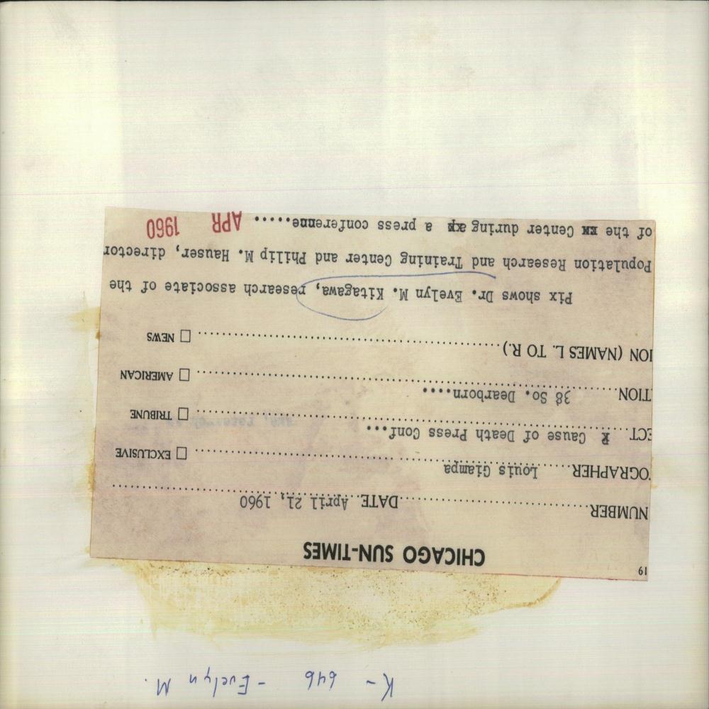 PRISTIN 全員 サイン 1960 Press Photo Dr Evelyn Kitagawa research training center