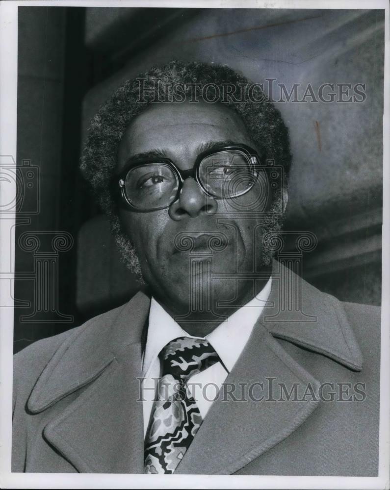 1975 Press Photo Clarence Holmes, President Cleveland NAACP cva19040