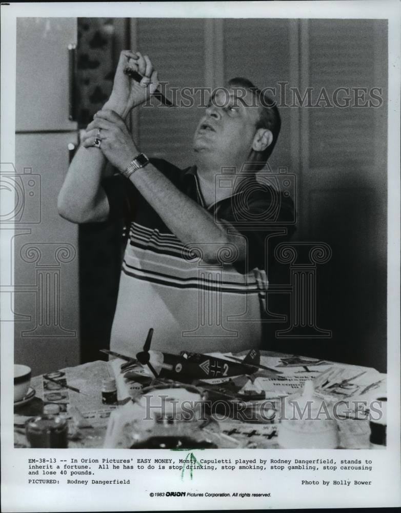 1983 Press Photo Rodney Dangerfield as Monti Capuletti in "Easy Money