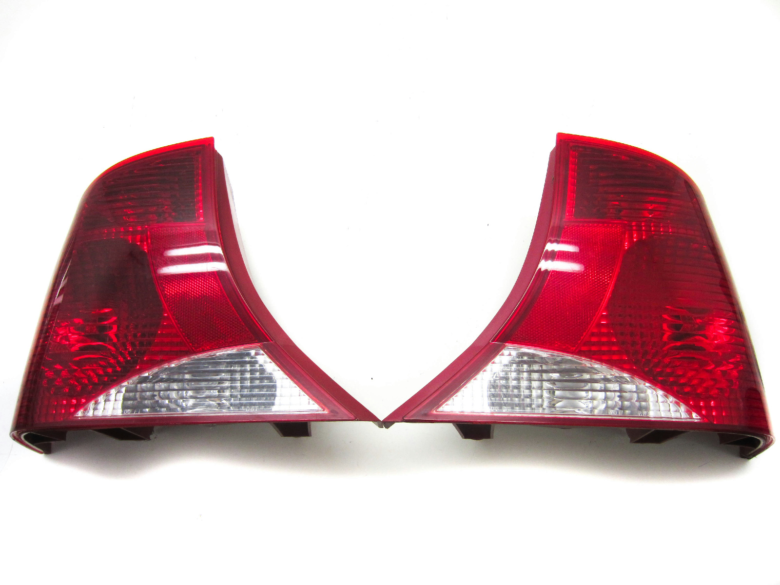 For 00 03 Ford Focus Tail Light Lamp Pair Left And Right Set Ebay Details About For 00 03 Ford Focus Tail Light Lamp Pair Left And Right Set