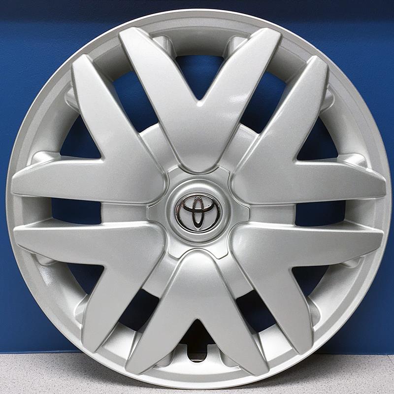 20042010 Toyota Sienna 61124 16" Hubcaps Wheel Covers OEM