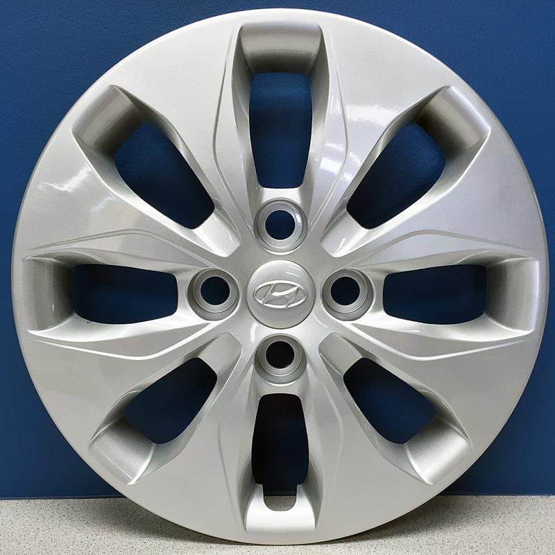 hubcaps hyundai accent