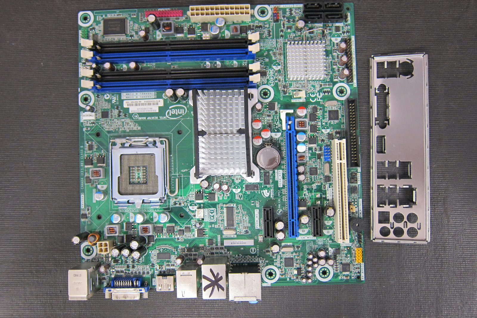 Intel DG43GT Desktop Motherboard E62768-300 No CPU 818213713026 | eBay