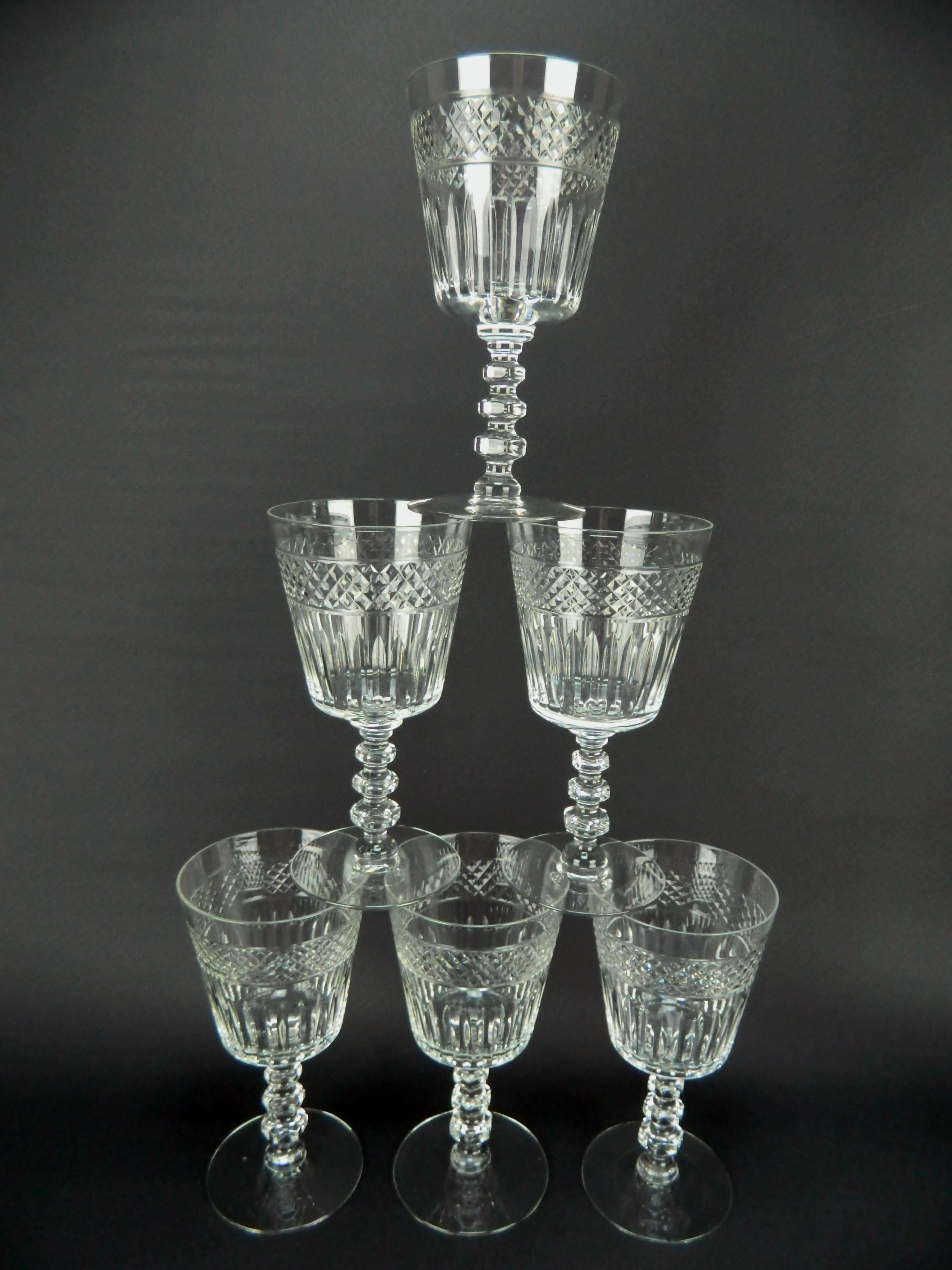 PAIR OF LIBBEY ROCK SHARPE OLIVE & CROSS CUT WATER GLASSES GOBLETS 6 1/