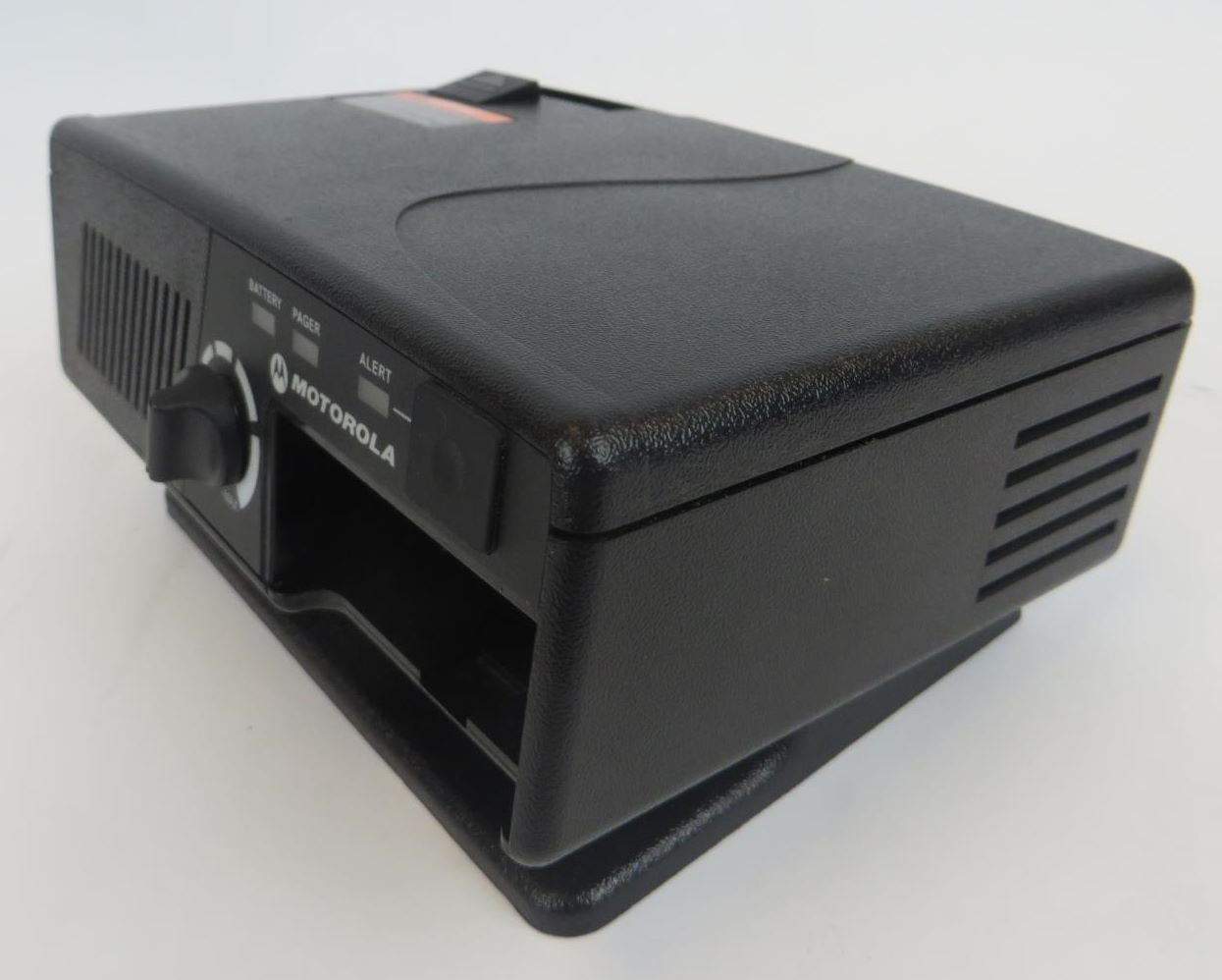 Motorola RLN5869C Minitor V Pager Amplified Charger & Base Station | eBay