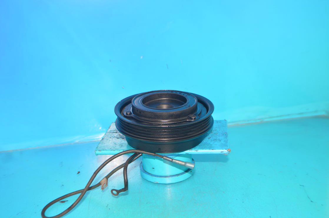 AC Compressor For Audi A4 A6 Volkswagen CC /& Passat CC Used 97326