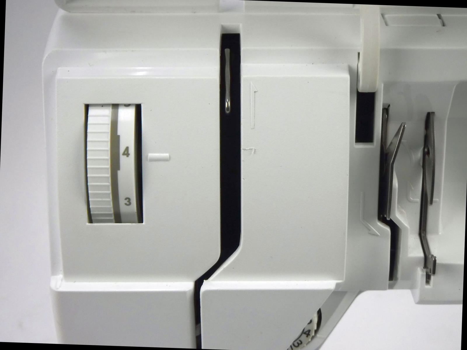 HUSQVARNA Viking Prelude 340 Sewing Machine w Hard Case NO ACCESSORIES eBay