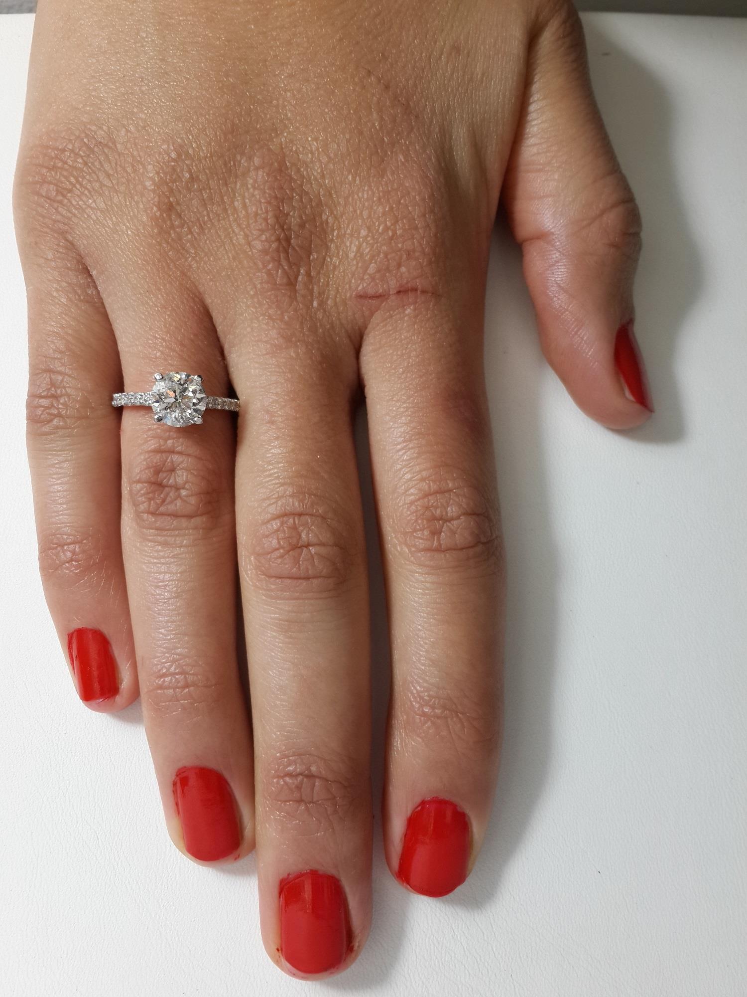 1.25 Carat Diamond Round Cut Engagement Ring