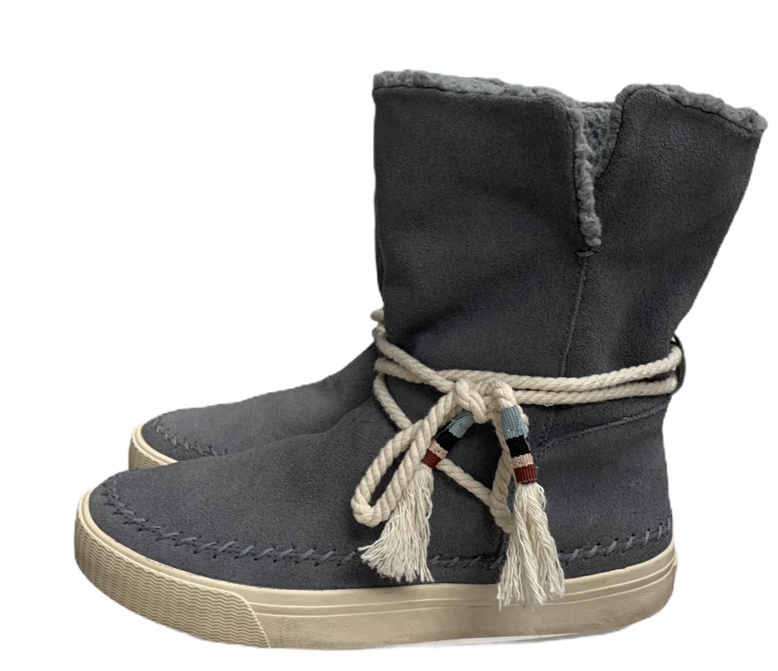 toms moc toe boot