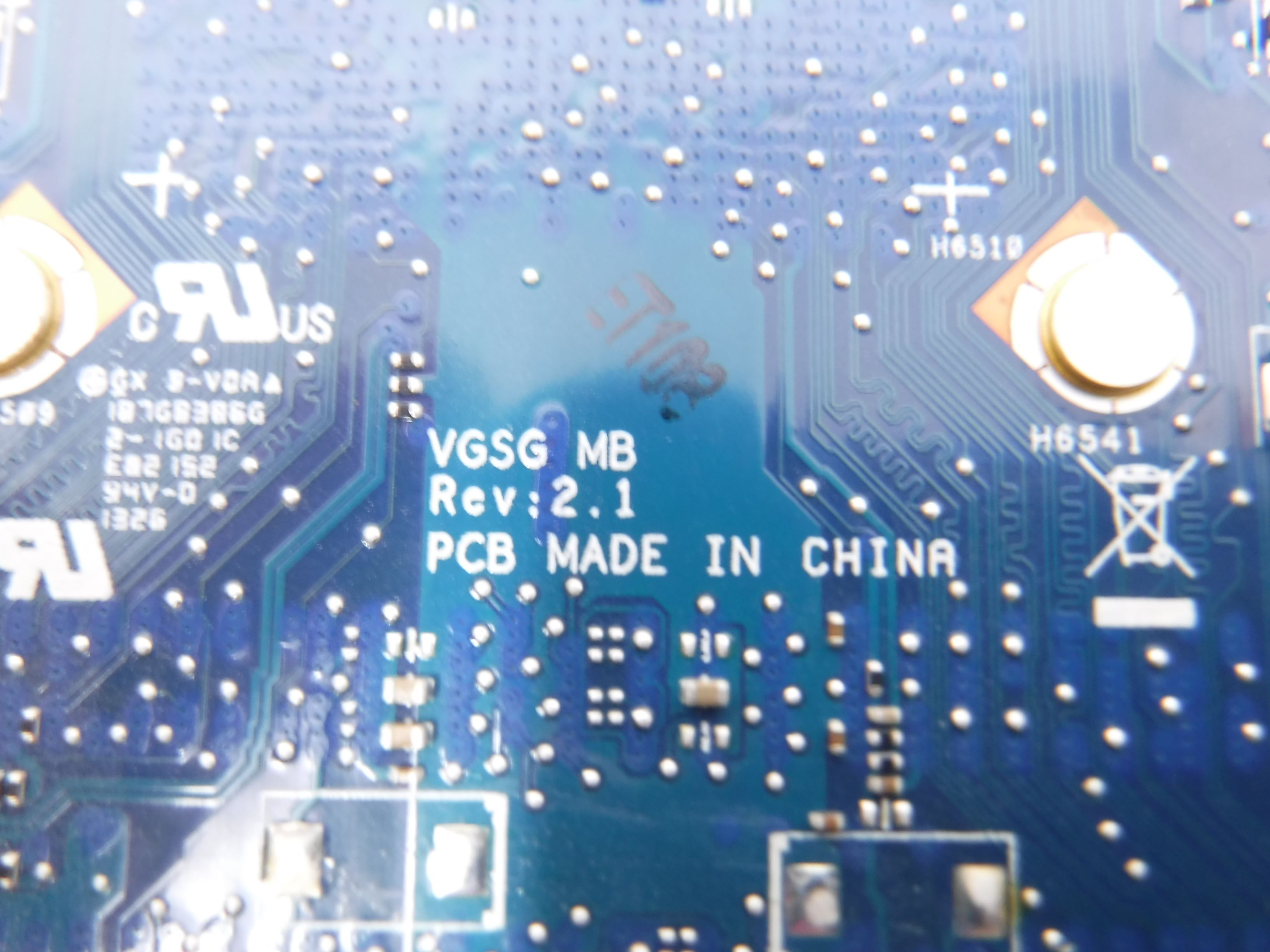 Toshiba Satellite P5OT-A Laptop motherboard VGSG w/ Intel HD Graphics