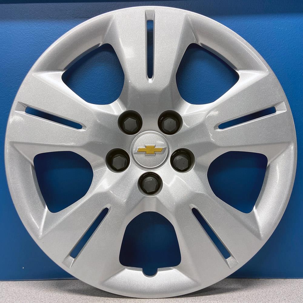 20132018 Chevrolet Trax 3998 16" Hubcaps / Wheel Covers 95321383