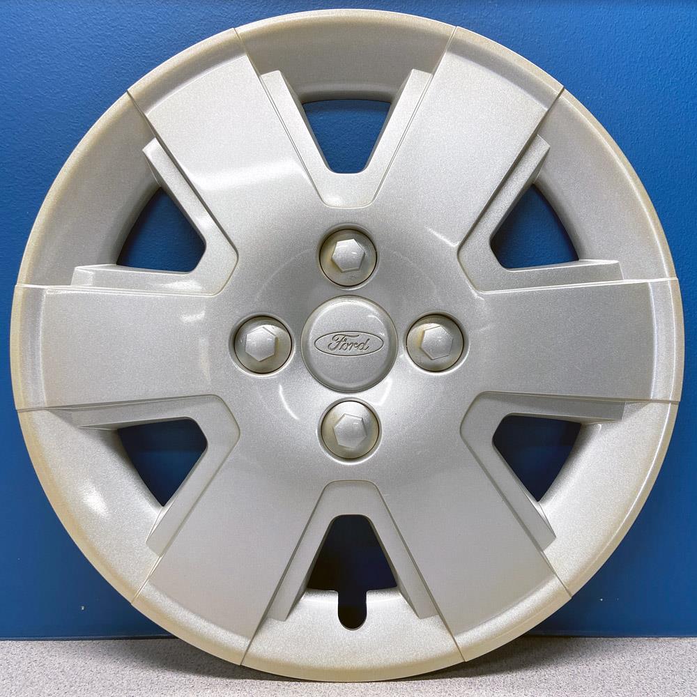 2006 Ford Focus Wheel Covers 