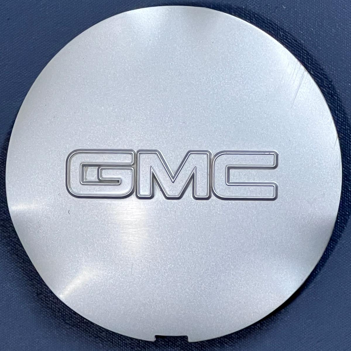 20022009 GMC Envoy wheel center cap hubcap 5136 XL XUV 9593392 Wheel