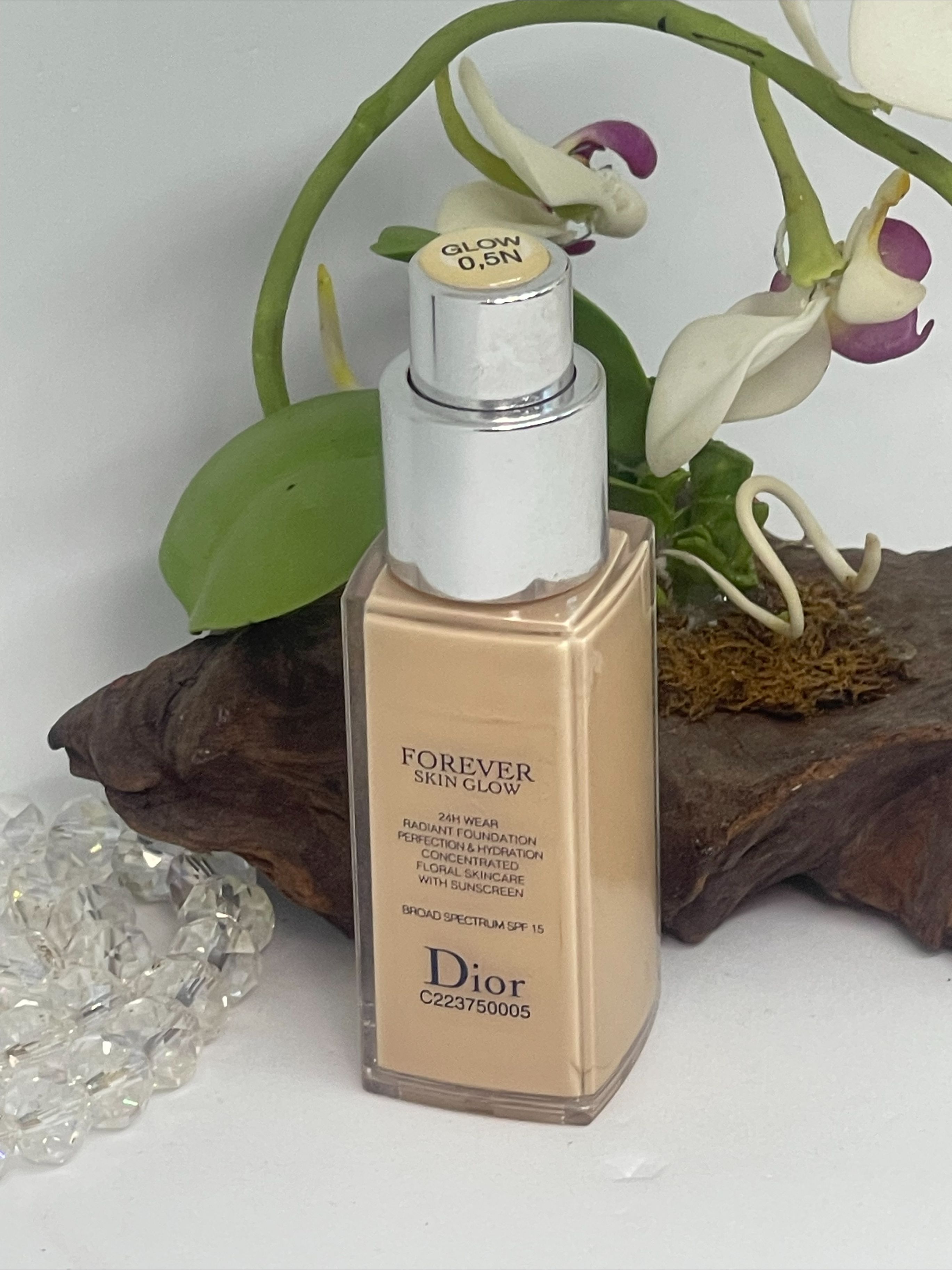 Dior Forever Skin Glow 24H Wear Radiant Foundation SPF 15 - 0.5N 