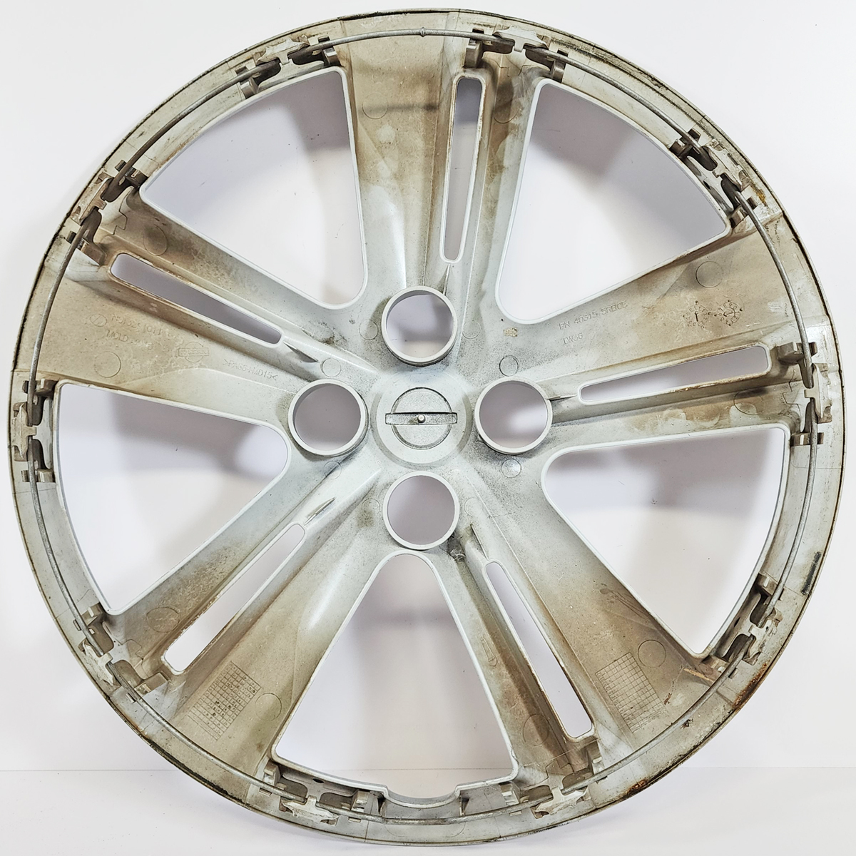 ONE 2018-2024 Nissan Kicks S Model # 53100 16