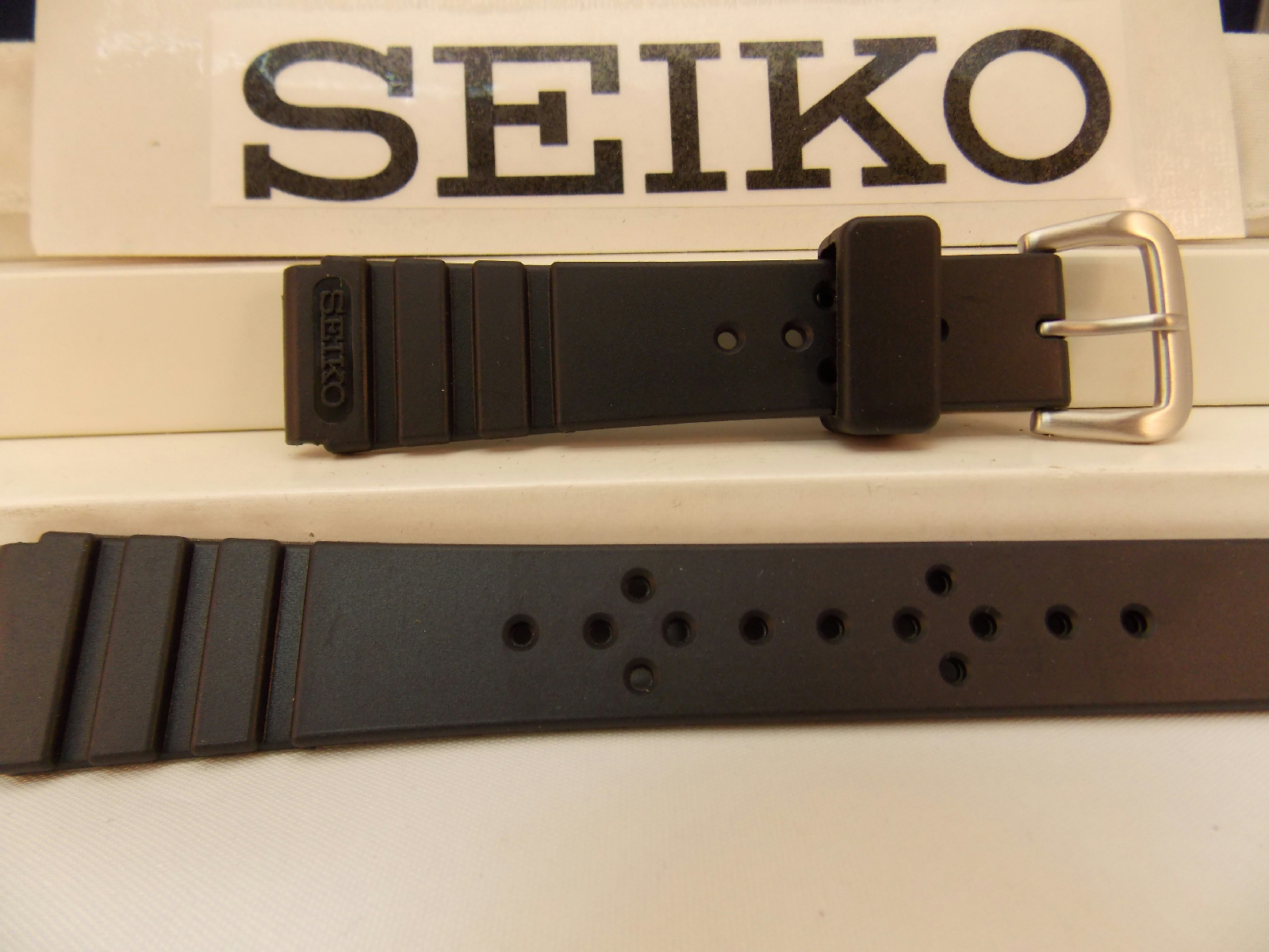 Seiko Watch Band 18mm (A) Resin Divers Strap. Original Black Sport