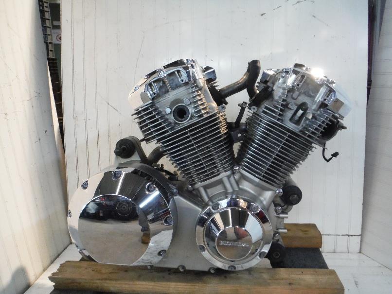 мотор для пылесоса lg 1600w. двигатель vtx1800. двигатель 1800. двигатель honda gold wing 1800. мотоцикл vtx 1800.