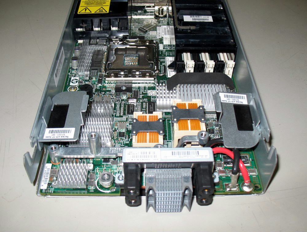 A-Tech 32GB Module for HP ProLiant BL460c Gen9 G9 Server Specific Memory Ram DDR4 PC4-21300 2666Mhz ECC Registered RDIMM 2Rx4 AT322617SRV-X1R4