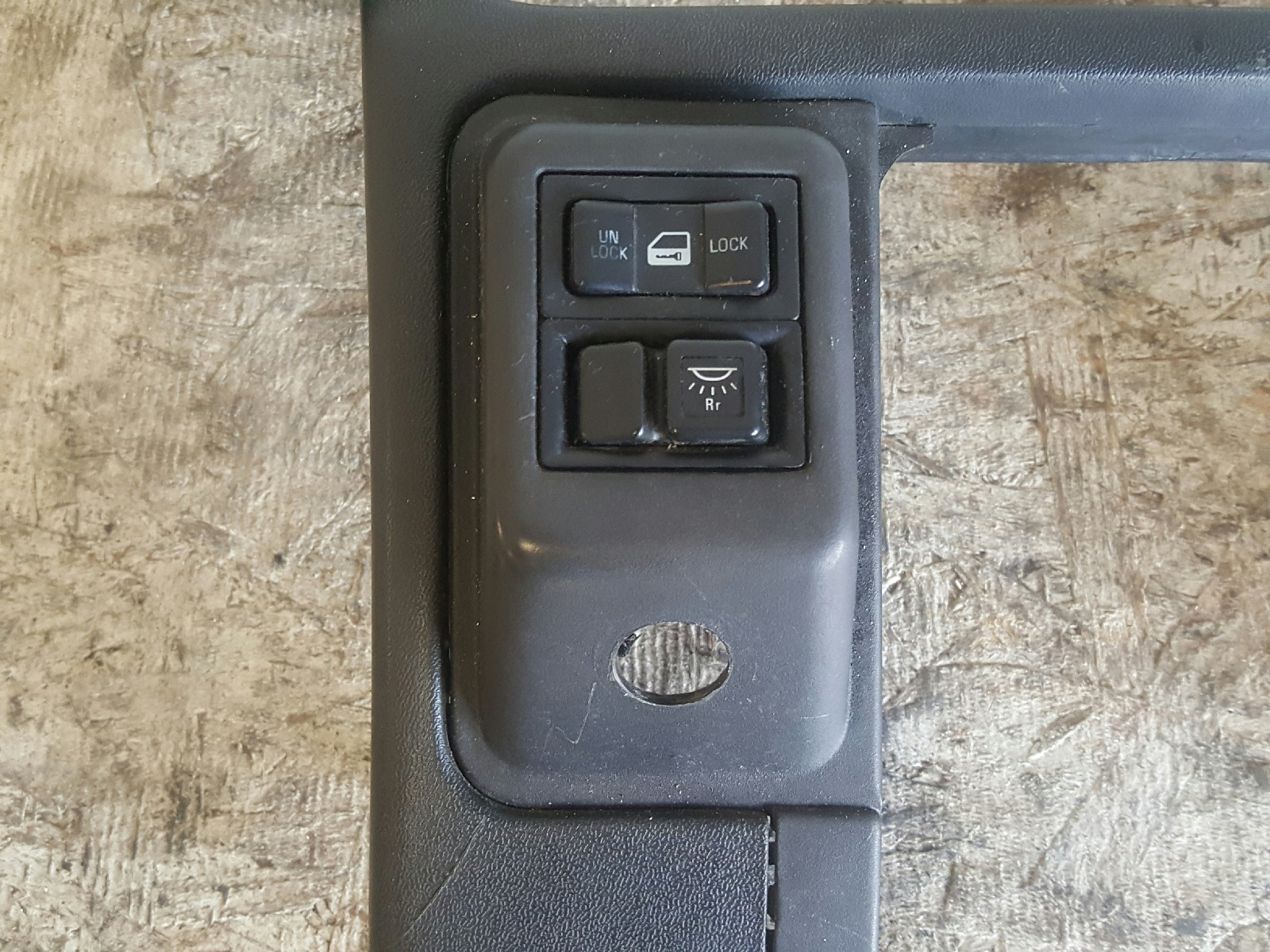 2004-2008 Isuzu NPR GMC W4500 5.2L diesel gauge cluster surround | eBay