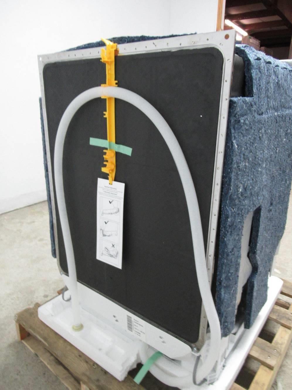 Bosch 800 Series 24" 42 dBA 3rd Rack Full Console Dishwasher SHEM78W52N 825225923046 eBay