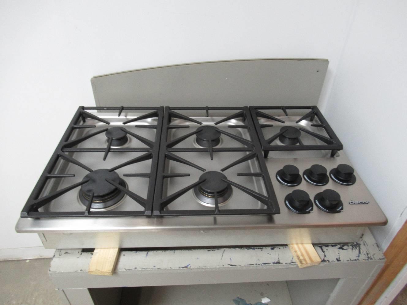 Dacor Renaissance 36 5 Burners Stainless Natural Gas Cooktop