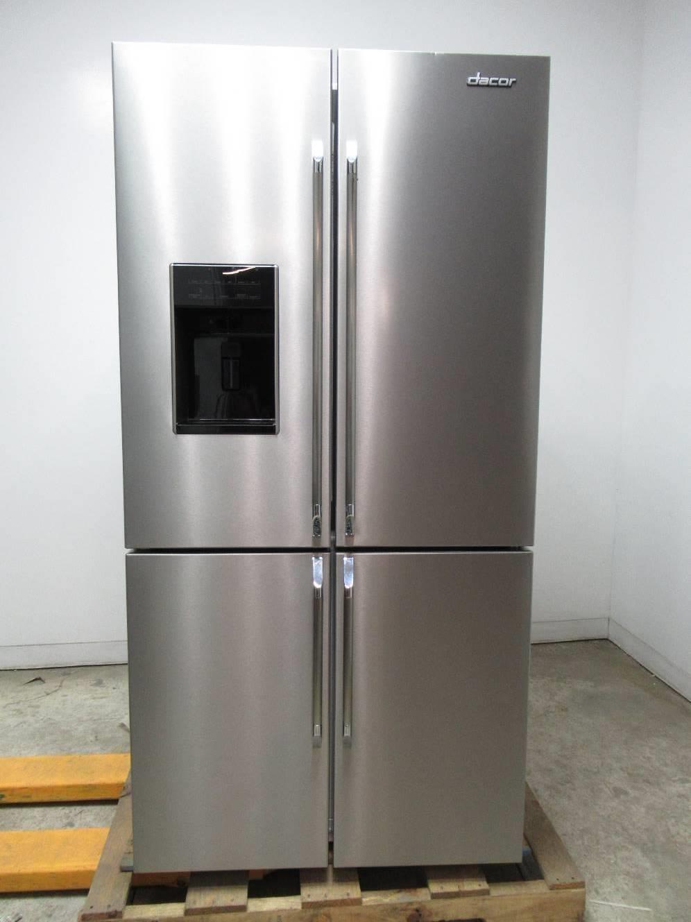 Dacor Distinctive 36" Ice Maker & Dispenser French Door Refrigerator