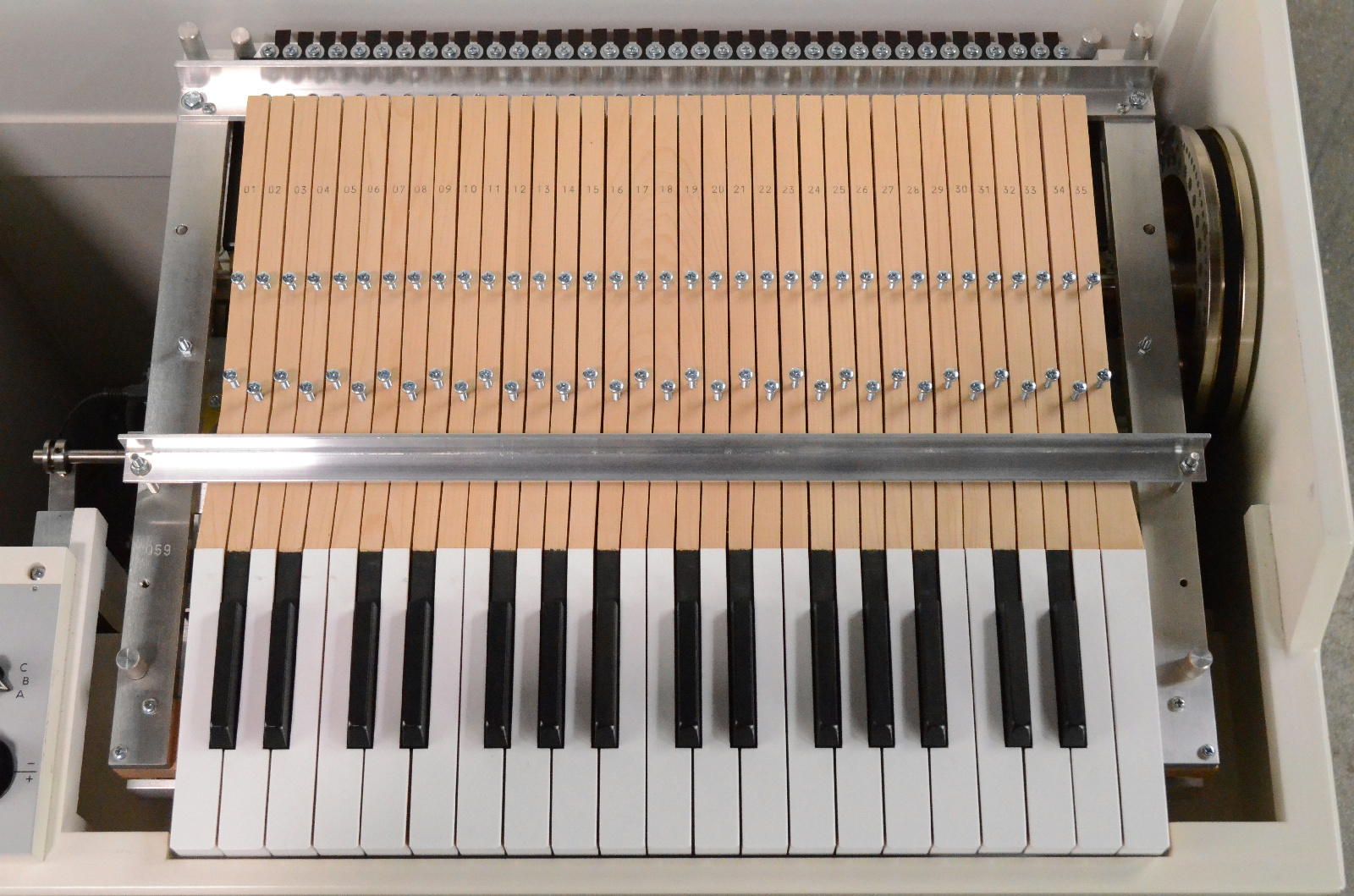 Mellotron Mk VI MkVI Polyphonic Analog Tape Keyboard w/ Extra Tapes