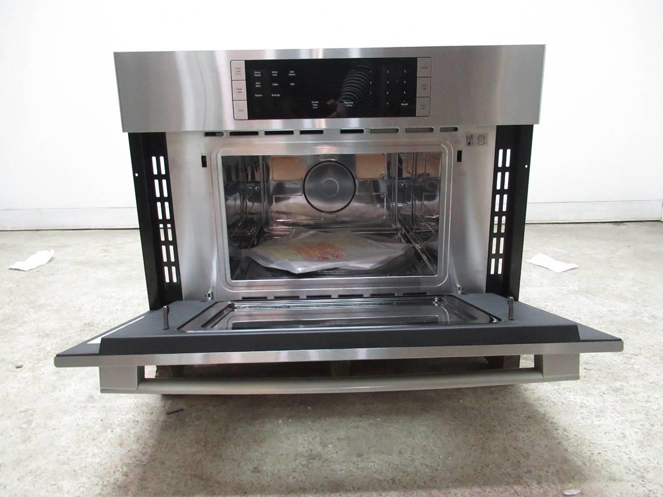 Bosch 500 Series 30" 1.6 cu. ft. BuiltIn SS Microwave Oven HMB50152UC