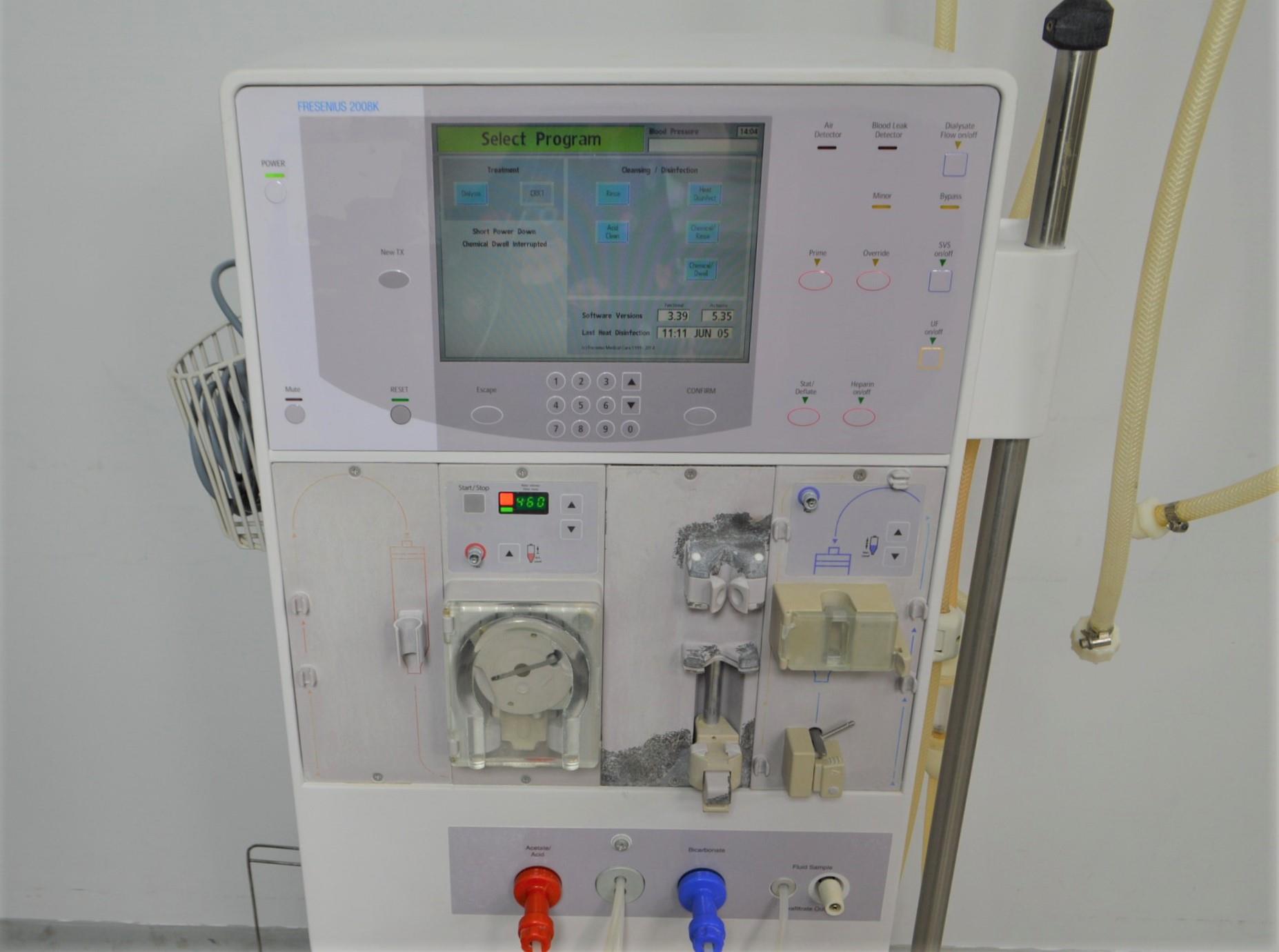 Fresenius 2008K Dialysis Machine Medical Hemodialysis Renal Filtration